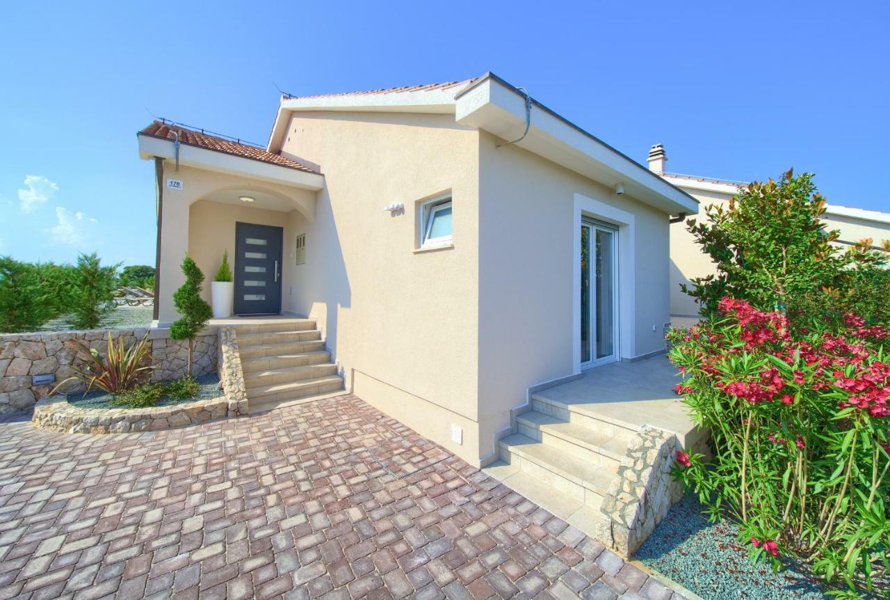Holiday Home Elegant Vrh  Экстерьер фото