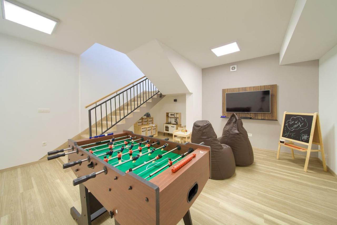 Holiday Home Elegant Vrh  Экстерьер фото